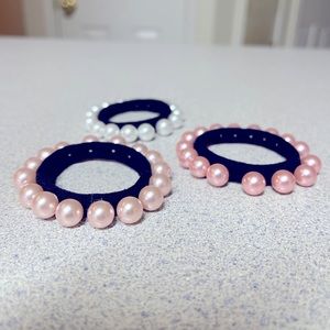 Beaded hair ties